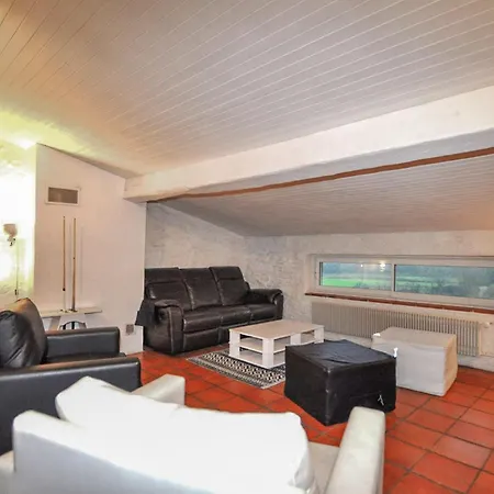 Ferienhaus Traumhaftes Haus In Rigarda