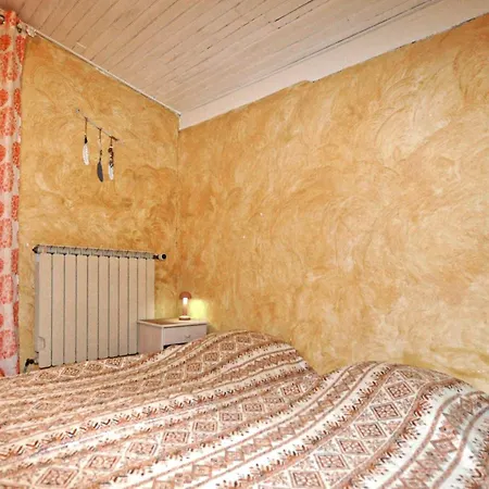 Ferienhaus Traumhaftes Haus In Rigarda